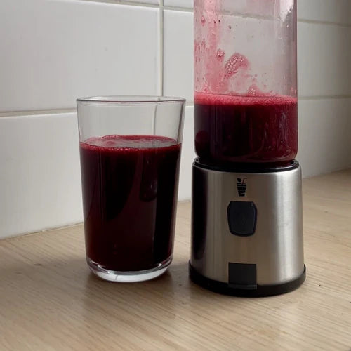 Smoothie sain aux fruits rouges bio lyophilisés