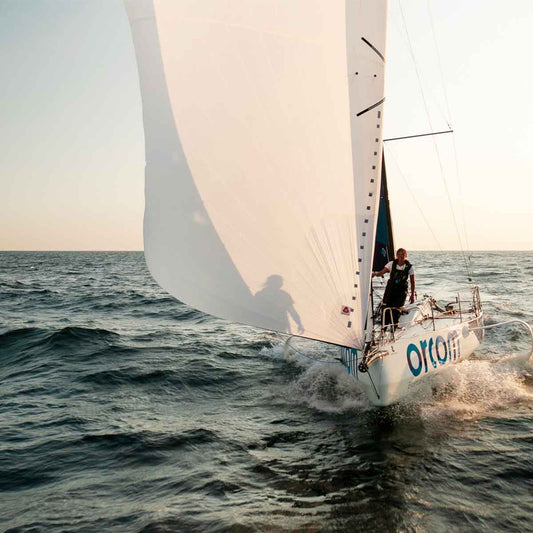L’alimentation des marins en course au large : pourquoi le lyophilisé fait la différence 🌊⛵️